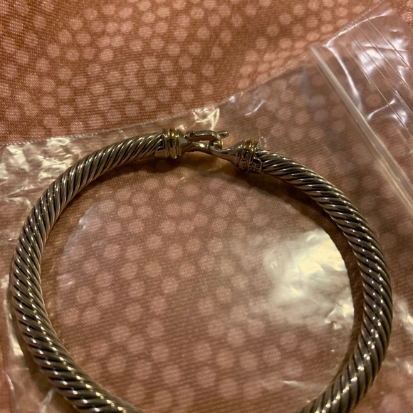 NWOT David Yurman Bracelet - Size M - Picture 3 of 5